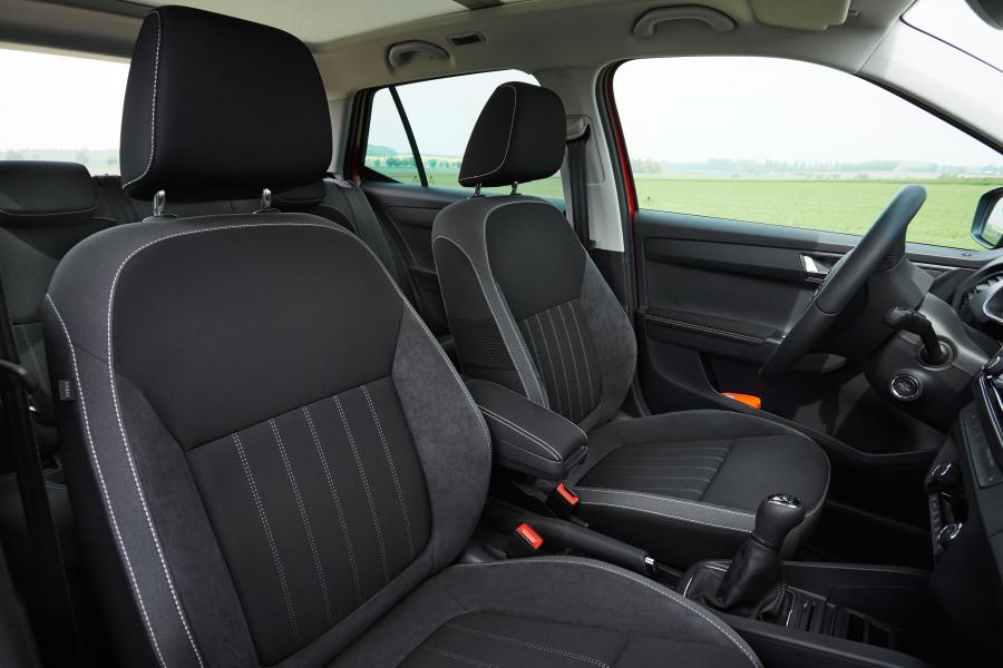Интерьер Skoda Fabia (NJ) 2018 года  (WW) (фото 33 из 40)